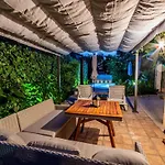 Two-bedroom With Pool Brodarica (Sibenik-Knin)